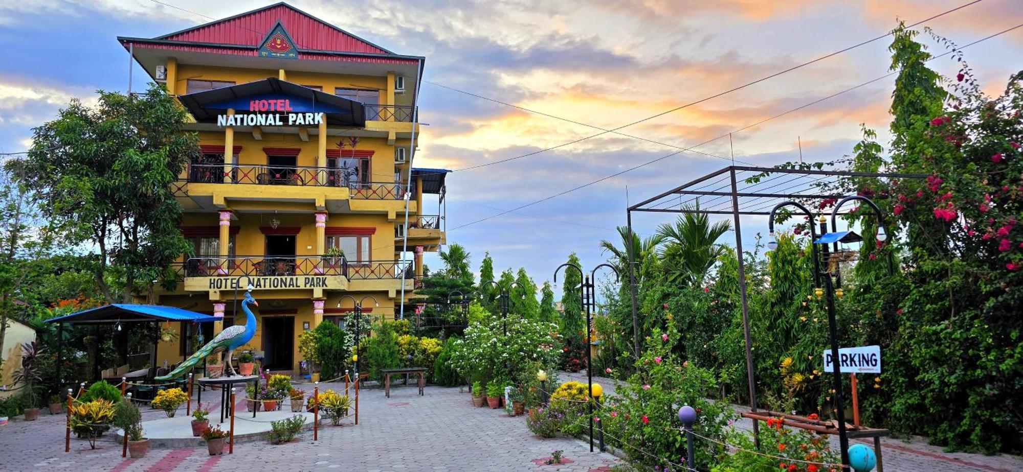 Hotel National Park Sauraha- Homely Stay And Peaceful Location With Jungle Safari Arrangements Zewnętrze zdjęcie